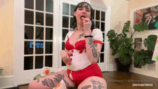 445364982_okay-these-gifs-tho_6.mp4
