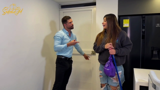 pt.faphouse.com-my-wife-hired-a-maid-but-what-i-didnt-know-is-that-she-was-the-sexyest-milf-ever-and-then-i-fucked-her-p1080.mp4