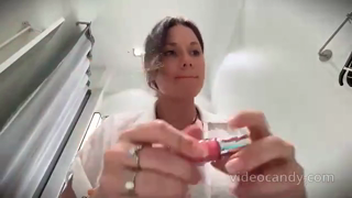 Giantess girlfriend - video 14 - ThisVid.com.mp4