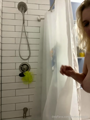 155502631_an-old-live-stream-i-will-be-live-again-sooooon_1.mp4