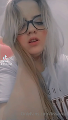 258779731_which-ahegaooo-video-better_0.m4v