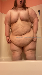 1597361398_i-love-using-this-big-fat-dildo-in-my-assa-goth-girl-has-to_1.mp4