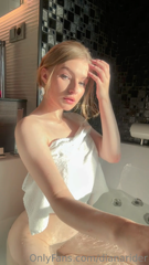 669448545_ohh-too-wet-would-you-like-to-see-more_0.m4v