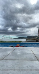 201506873_quick-try-out-of-the-pool_0.m4v