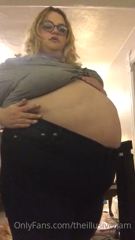 133876908_stuffing-my-belly-feels-too-fuckin-gooood_0.m4v