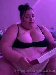 172926901_this-box-of-choccies-was-not-enough-for-my-growing-belly-or_3.m4v