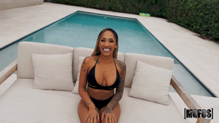 Cat Five Squirter - Kona Jade.mp4