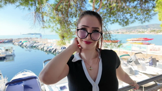 La pluralité, un fantasme de plus à réaliser pour Kyneko, 22 ans ! [J&M].mp4