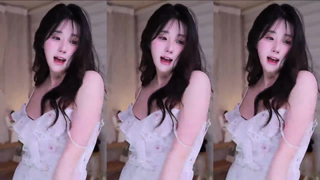 [19+ Dance Cut] eli05021212 - 2025-04-30 13h32m45s [720p].mp4