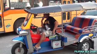 asd-2012-12-22-bangkok-thailand-Girl-spotting in Bangkok – December 22, 2012.mp4