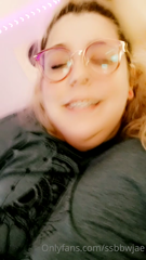 701888863_just-a-quick-check-in-on-this-lovely-hump-day-jae_0.m4v