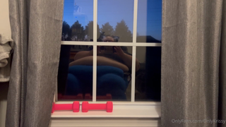 1591923062_early-morning-jiggle-board-hips-spilling-over-the-sides-of-m_0.mp4