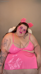 825543572_good-little-piggy_4.mp4