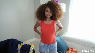 Crushing On Cecilia - Cecilia Lion.mp4