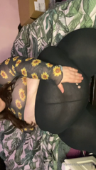 719988719_these-leggings-are-so-tight-on-my-belly-they-used-to-fit-me_1.m4v