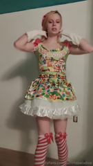 1275232905_candy-girl-stuffs-fucks-and-showers-herself_0.mp4