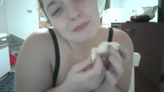 CAM4.2022.02.23_21.11.00_puffacurvy.mp4