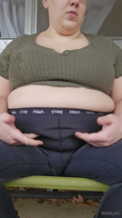 918048231_just-look-at-how-softand-jiggly-i-am-i-m-too-obsessed-for-m_2.mp4