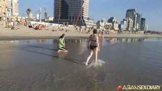 asd-2014-08-27-israel-Aadila - beach walk – August 27, 2014.mp4