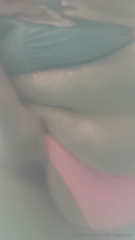 0i2q25oo7pwmx6xw5kg5x_source.mp4