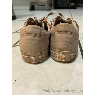 4cc8aed8-1977-4ab1-b9c7-6bc9815f44b5.jpg