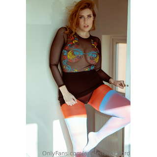 ladylangfordnylons-2023-04-12-2835328500.jpg