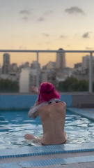 0hy95avf4bh1fz32r6i0o_source.mp4