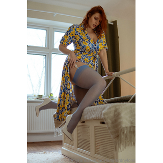 ladylangfordnylons-2024-01-01-3136066212.jpg