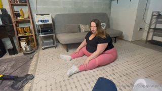 823993969_heres-a-couple-short-vids-of-britt-trying-to-get-up-off-the_1.mp4