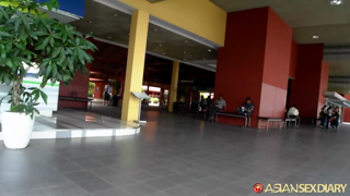 asd-2013-11-10-phnom-penh-cambodia-Flight Tron on a plane! – November 10, 2013.mp4