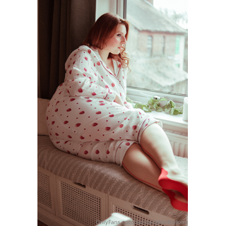 ladylangfordnylons-2026-01-31-4262175866.jpg