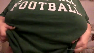 273665588_when-i-shot-this-short-slo-mo-titty-drop-earlier-today-it-re_0.m4v