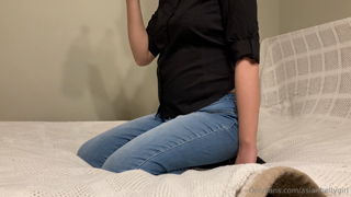 493088164_a-coke-and-mentos-bloat-on-an-already-bloated-tummy-i-am-so_0.m4v