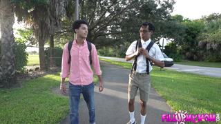 FilthyKings-PuttingMomontheMarket_s01_SlimthickVic_DarriusDawson_2160p_h264.mp4