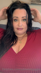 424683363_happy-belly-happy-girl_0.m4v