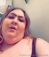 1628800433_these-stairs-to-my-apartment-always-got-me-out-of-breath_0.mp4