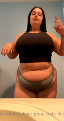 244841901_christmas-eve-chonk_0.m4v
