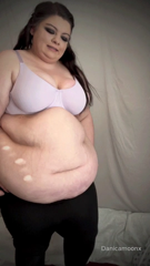 785644954_coming-next-weekend-part-one-of-trying-on-clothes-ive-out_0.mp4
