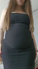 1822756924_what-do-you-guys-think-of-my-new-dress-i-ve-got-a-wedding-s_0.mp4