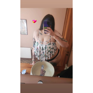 8d04957e7b254d31b7cfa756e6ab095a.heic.jpg