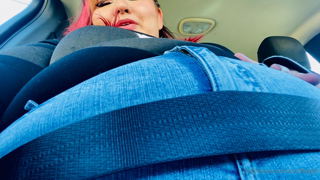 349444801_tight-fit_0.m4v
