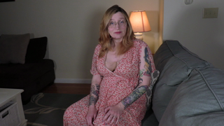 Bettie Bondage - mom helps you win 4k.mp4