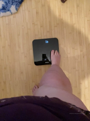 156243957_whoopsie-who-wants-to-buy-me-some-better-scales-these-one_0.mp4