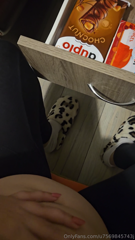 1447124244_i-have-already-stocked-up-on-sweets-now-it-s-time-to-start_2.mp4
