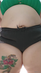 1157580479_the-jiggles-are-just_12.mp4