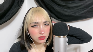 2024-10-04 - ASMR｜ La Gótica del Salón 😈(Roleplay) (public).mkv