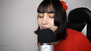 2023-09-20 - ASMR｜ TE DOY MUCHOS BESITOS EN TU CARITA 💋 mouth sounds (public).mkv