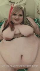 595928282_fuck-im-hot-like-this-post-if-youd-fuck-me-im-trying_1.mp4