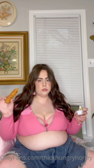 625230280_big-bimbo-baby-this-outfit-is-tight-but-i-cant-imagine_0.m4v
