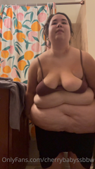 667274910_little-clip-from-my-recent-shower-video-3-dm-me-for-the-ful_0.m4v